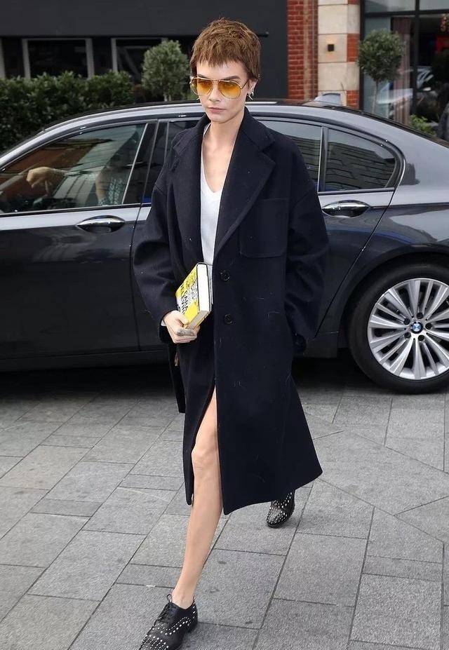 帆布鞋|小白鞋、帆布鞋该让位了，今年更流行“布洛克鞋”，怎么搭都好看