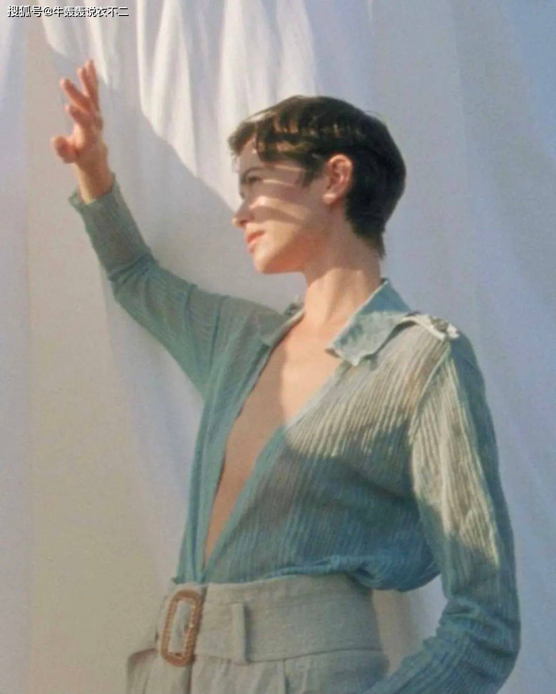 都靠|都靠这些颜色，拯救了我不想穿黑白灰的秋天