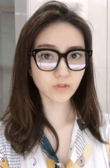 心动4马子佳早期小短剧被扒情节俗套显油腻女方颜值不错