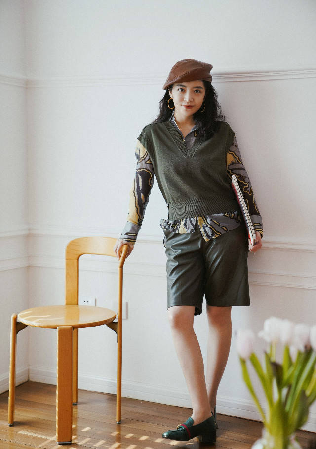 棕色|想不到“平头鞋”火了，比小白鞋时髦，难怪三木和其他博主都爱穿