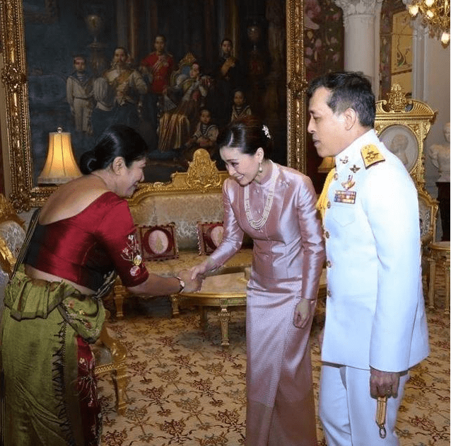 妮娜|诗妮娜终究昙花一现,苏提达的美才经典,王后的气度不是谁都有的