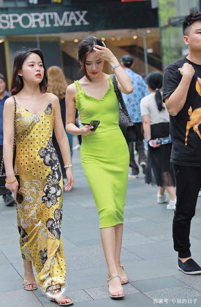 个性|优美典雅的打底裤装扮轻松做女神，穿出时尚个性与风格，时尚十足