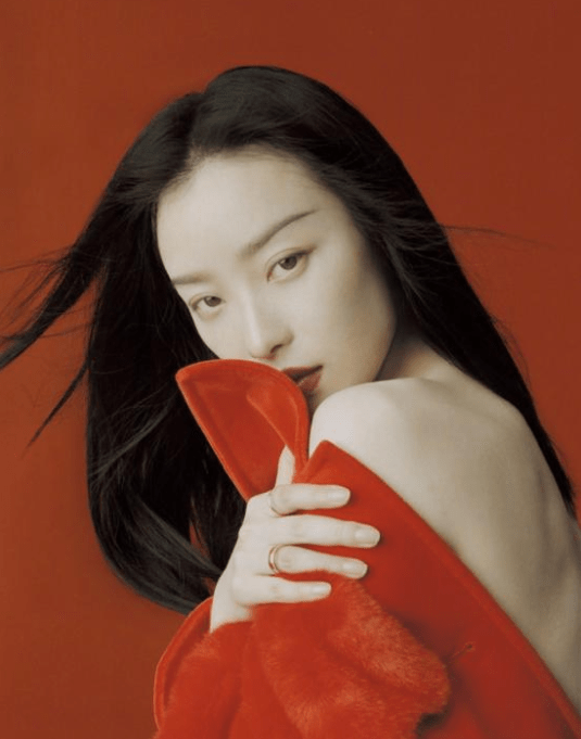 身子|倪妮:一个连女人也馋她身子的女艺人,又绝又美