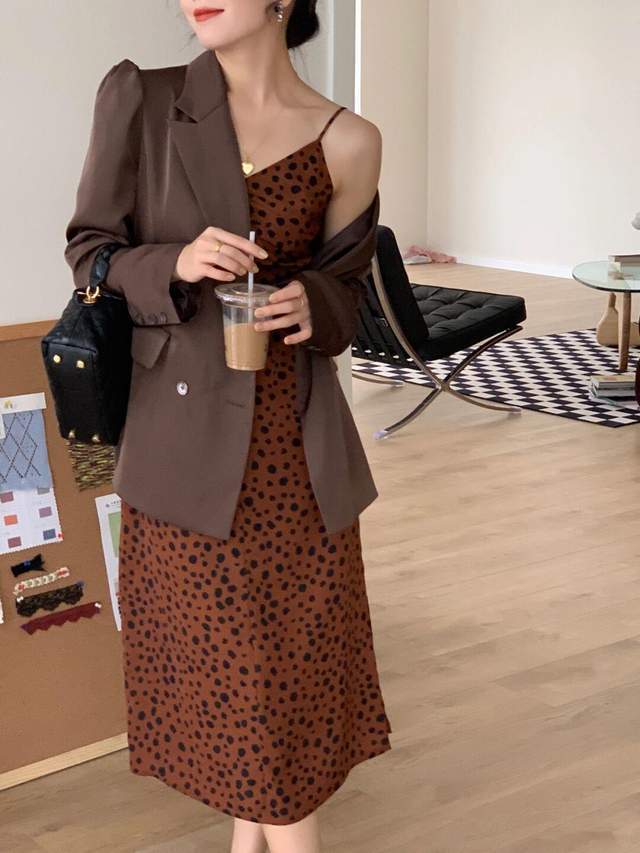 黑色|复古潮流的姐妹装，同款不同颜色，穿出不同的韵味，秋天必选