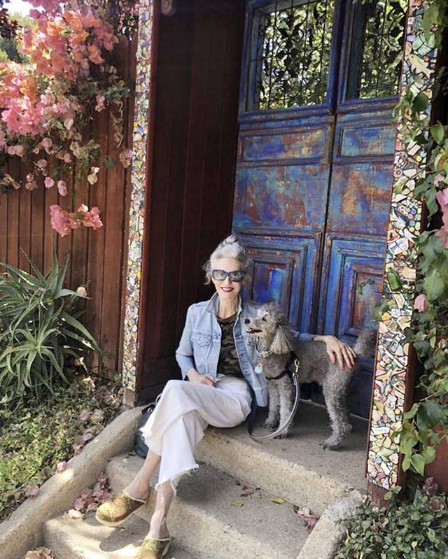 色调|谁说年纪大了就和时尚无关？这些老奶奶比年轻人还时髦