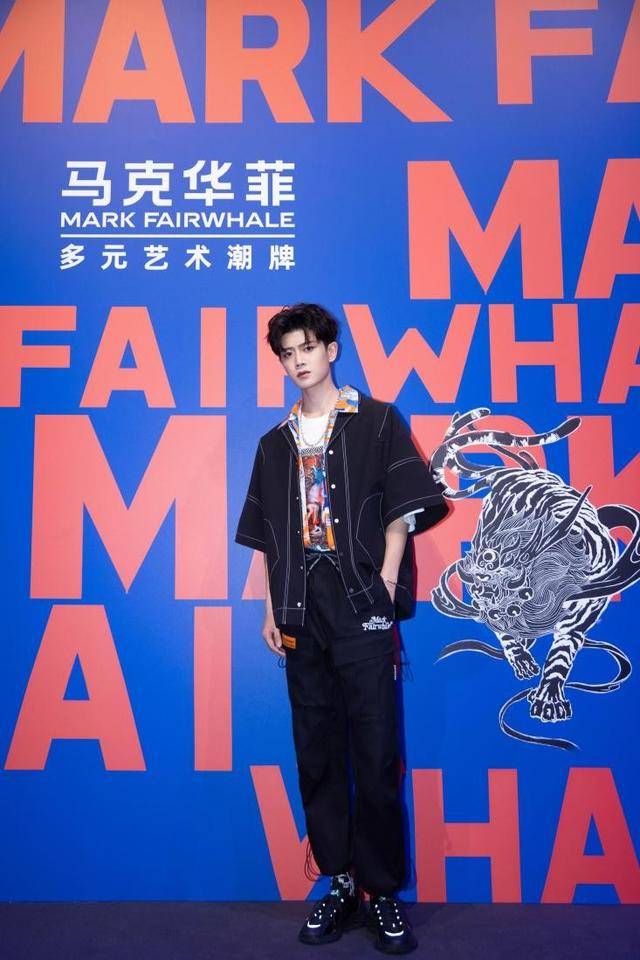 张予曦|2021上海时装周,看马克华菲如何打造“多元性”潮流品牌