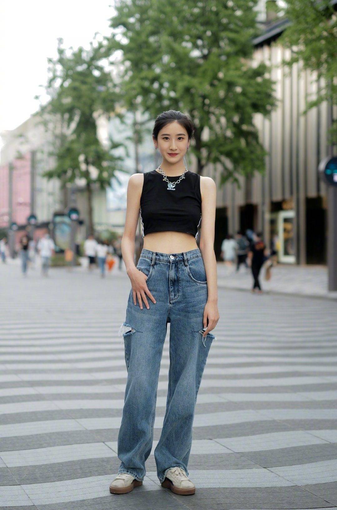 个性|强势装嫩也不好,不如转个弯学习一下轻熟风,个性气质又养眼