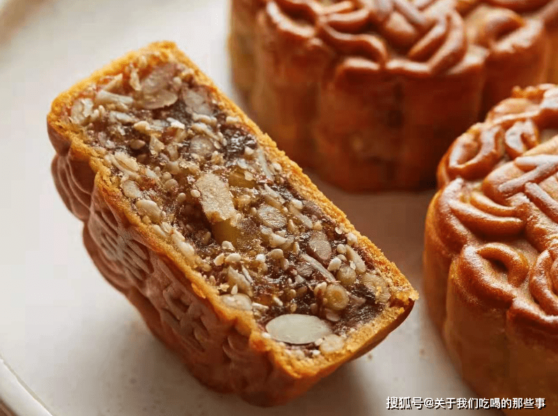 五仁月饼难吃的“红绿丝”是啥做的?原料简单制作复杂,涨知识了_传统