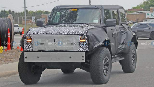 预计2030年上市 福特Bronco Raptor路试谍照曝光_搜狐汽车_搜狐网