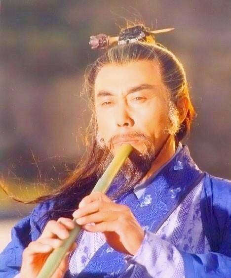 黄药师喜欢梅超风,冯衡只是个替代品?这事得从曲灵风说起