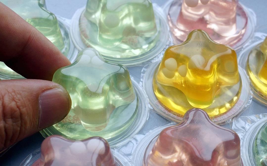 真让人|7种零食,也许比泡面还“脏”,多数人还当成宝贝,真让人担忧