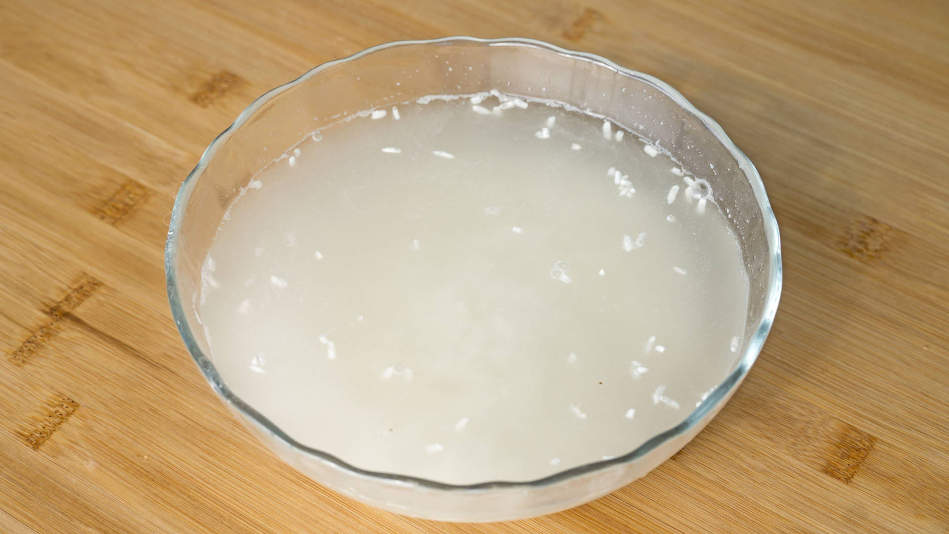 干辣椒|教大家在家做糯米卷!口感独特!咸香软糯!