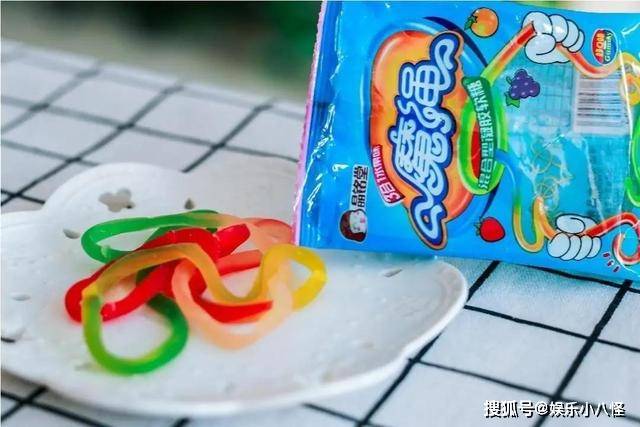 因为|被谣传停产的童年零食，小卖部还有卖，最后一种是儿时的梦想