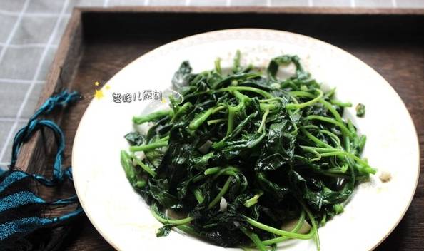 哪些菜含铁较高 9287a8e87987430c9645ed64080e9dda.jpeg