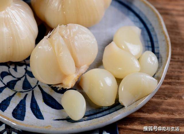 酸甜酱萝卜的腌制方法及配方 d13be38879564894b3cb262f4ecad291.jpeg