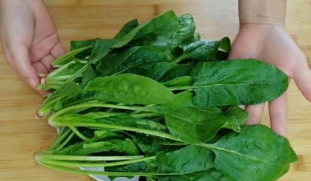 因为|冷天孩子迷上了它,早餐晚餐都要吃,滑溜溜的,一次2大碗都不够