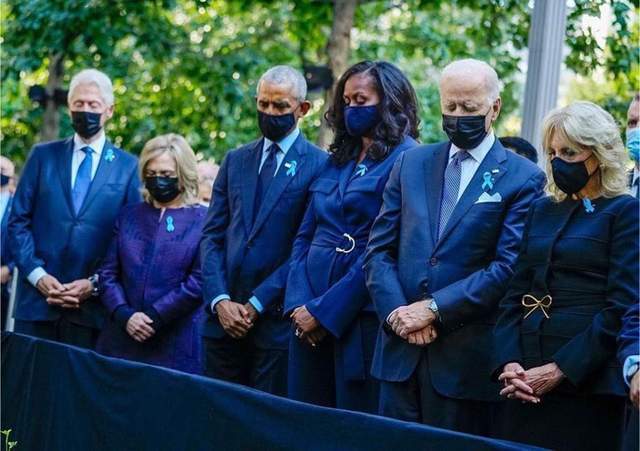 希拉里|三位第一夫人罕同框,米歇尔居C位希拉里变温柔,吉尔打扮不得体