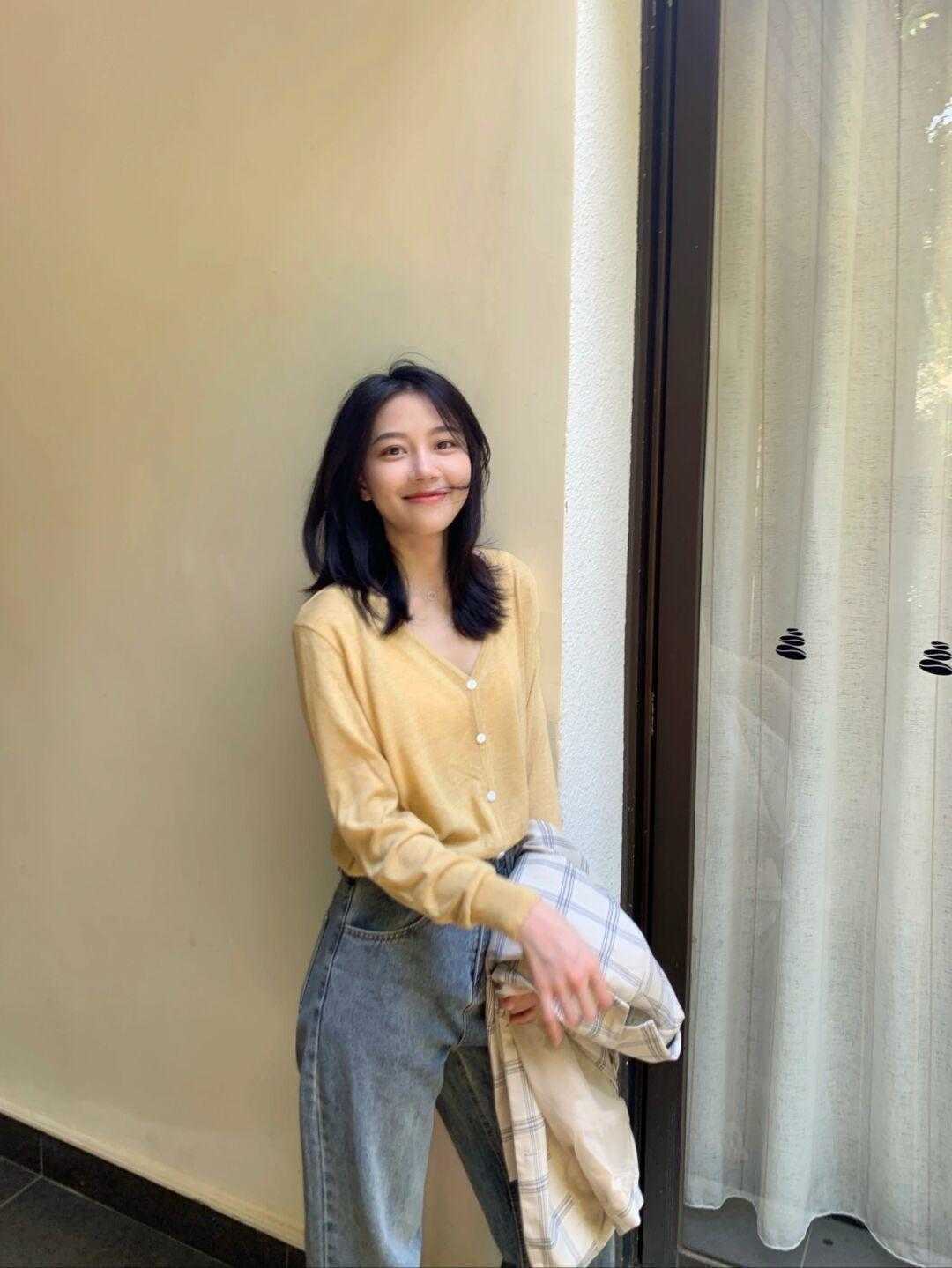 显得|真正懂“穿搭”的女人，秋季穿衣都会注意这几点，日常实用不挑人