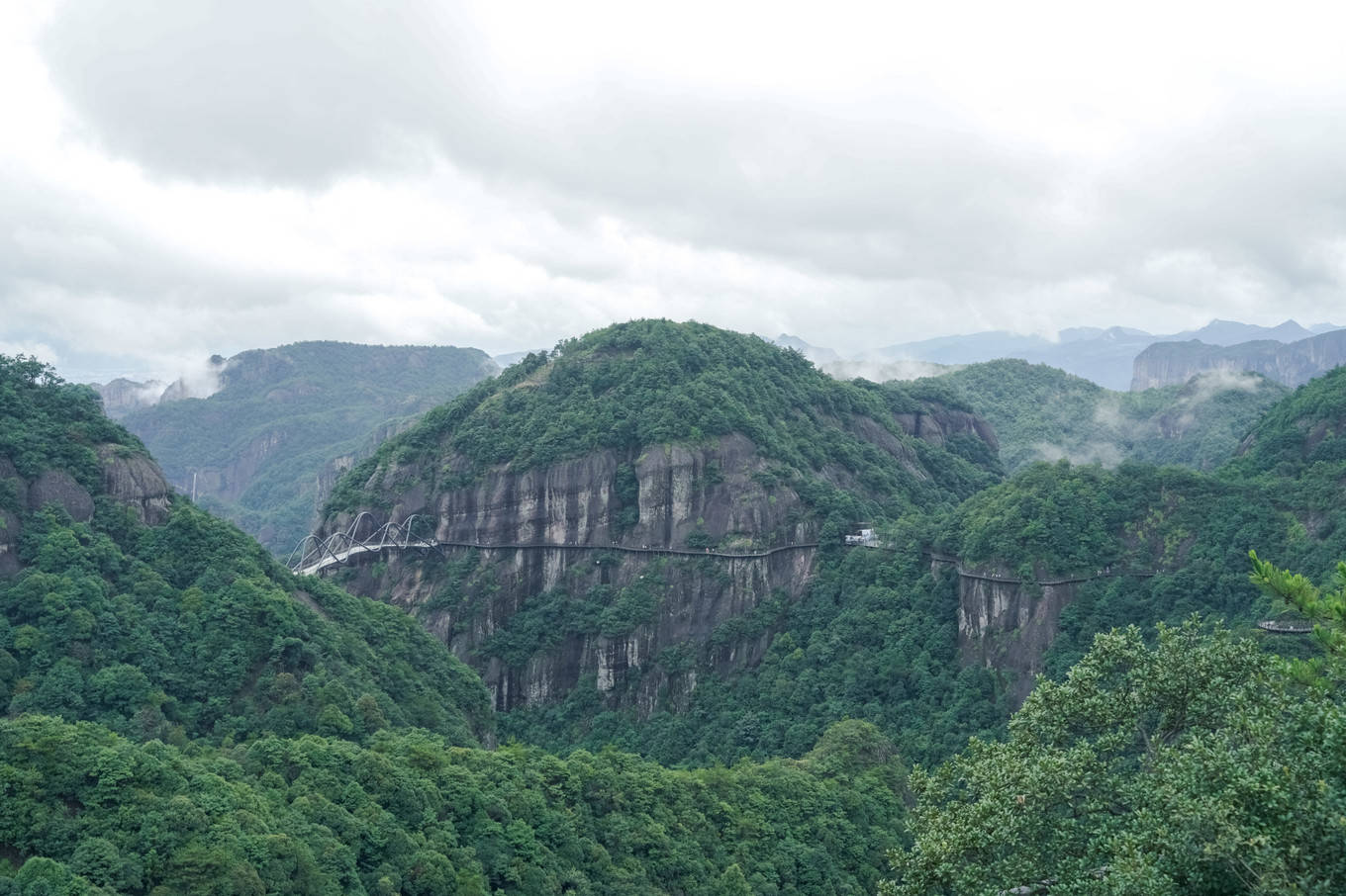 在烟霞第一城,做一日人间仙侣(中秋国庆好去处)