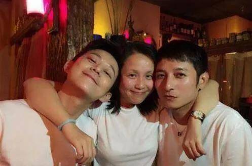 李维嘉妻子是龙丹妮？婆婆还曾公开催生，真相居然是假的