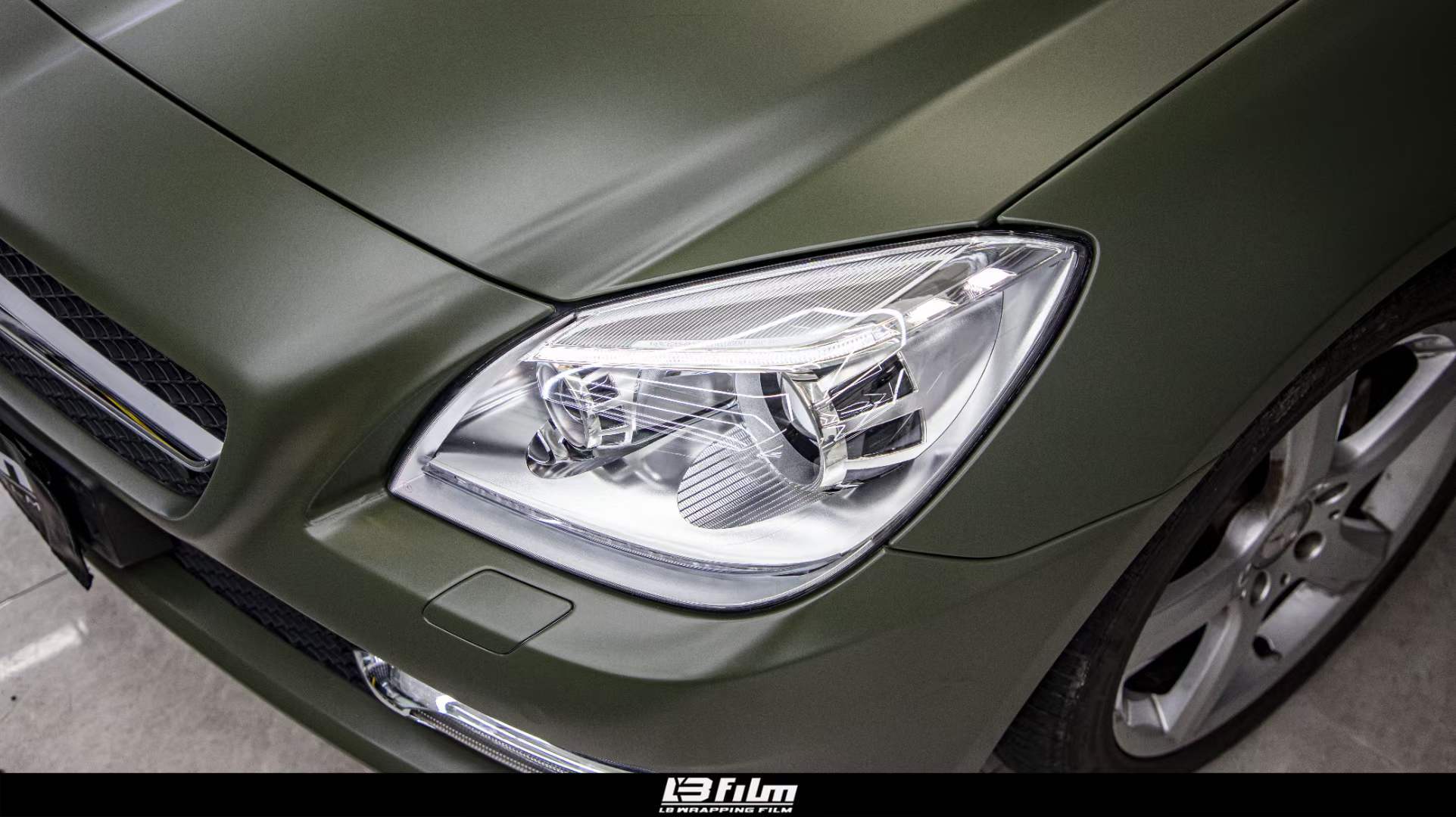 奔驰-slk级全车贴膜lb改色膜陶瓷军绿