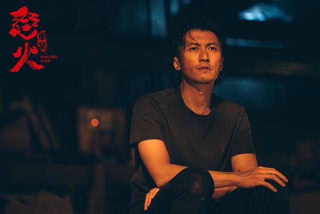 实战|《怒火·重案》是甄子丹10年来最满意动作片,谢霆锋苦练蝴蝶刀!