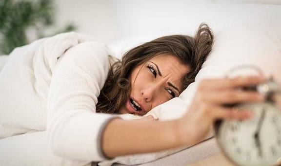 全麦|6种常见零食有助预防癌症，教你3个抗癌方法