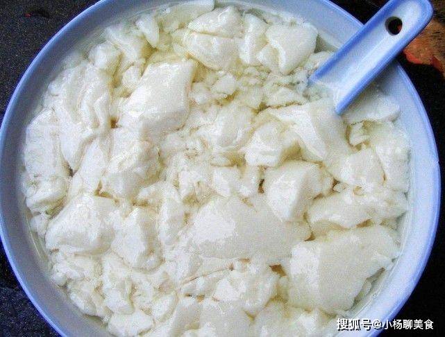 自己在家怎么做豆腐脑的 b32db228e53a43b89385476823e48e15.jpeg
