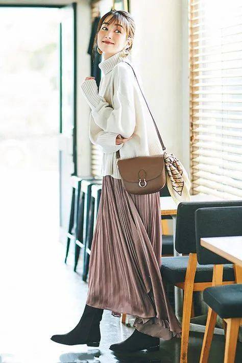 风衣|秋季穿搭没头绪？这样穿轻松美出时尚感！