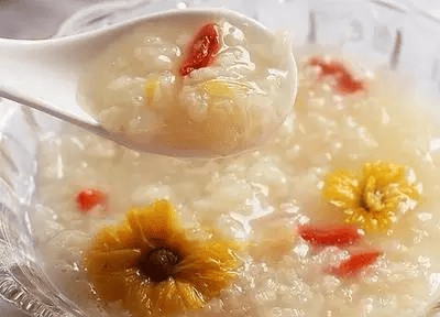 刮痧|秋季皮肤干燥起皮怎么办？
