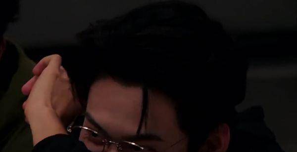 刘彰|创4学员家人助力：周柯宇被曝旧照，刘宇妈妈颜值引热议