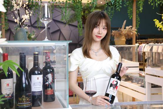 区间|文艺女青年眼中的雷盛红酒