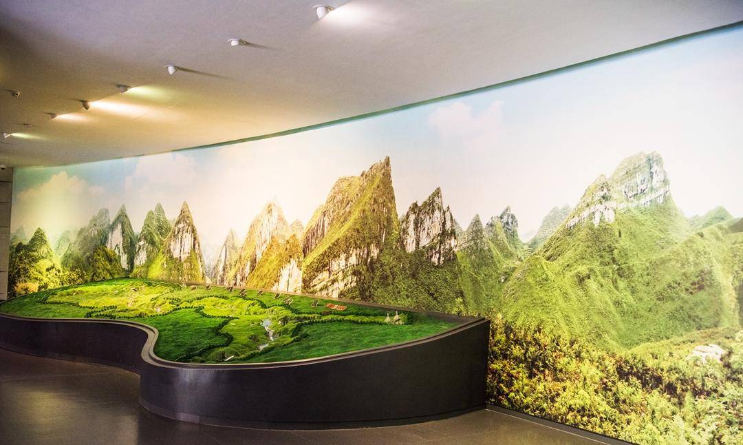 贵州毕节织金洞博物馆，里面有恐龙，也有地质奇观的秘密！