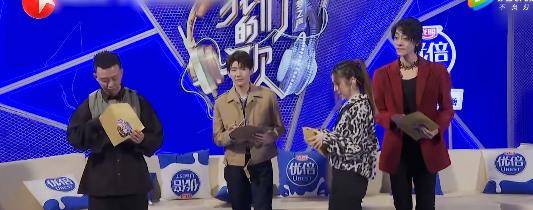 前辈|邓紫棋搭档李玟,导师组合堪比王炸,陈小春反问:邓紫棋是新人?