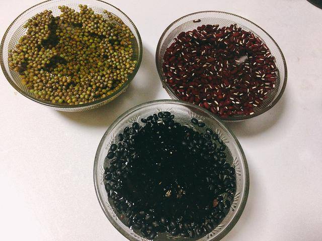 夏天|三伏天记得喝三豆汤,每天早餐喝一碗,赶走湿气,又瘦又美过夏天