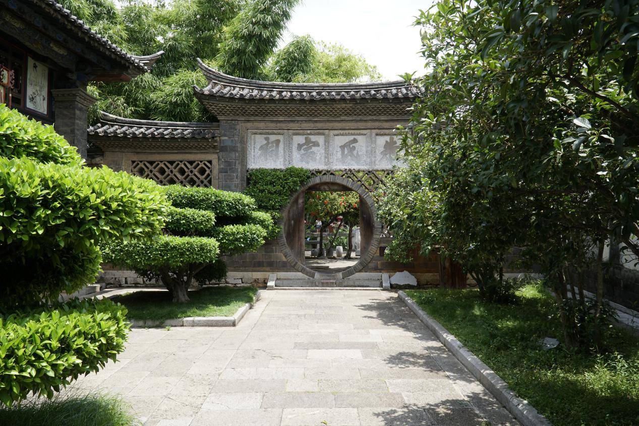 原创一座活着的古城云南建水之朱家花园