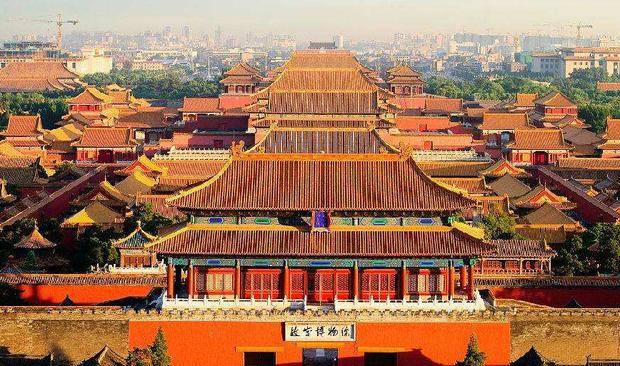 刘伯温在朱元璋时期就死了，那么他又怎么会帮朱棣修建紫禁城呢？