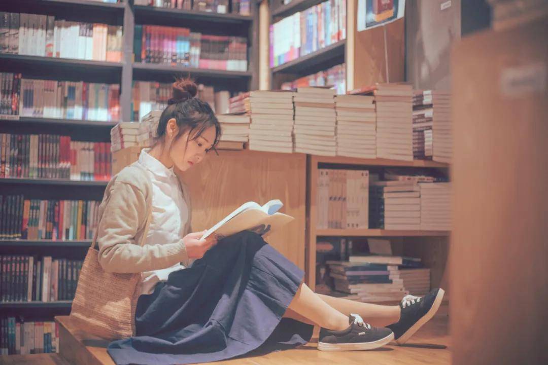 服装|职场精英的标配，太精致了！