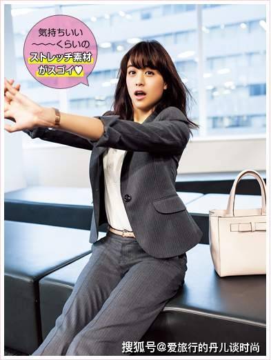 颜色|美女模特的时尚穿搭，5种颜色搭配搞定，您也能做得到呢