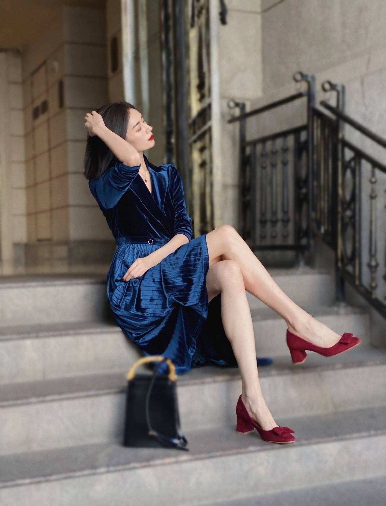 光泽感|职场穿搭丨37岁如果不再年轻,那就一直优雅吧