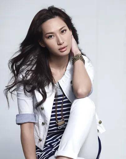 原创tvb艺人徐子珊宣布彻底退出娱乐圈是混不下去还是另有其因