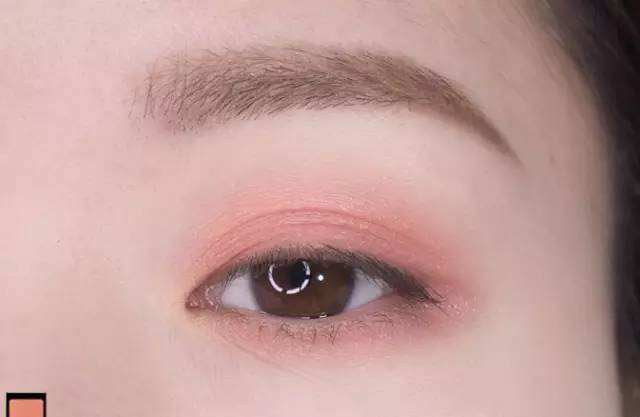 棕色|约会必备的极致甜美妆容