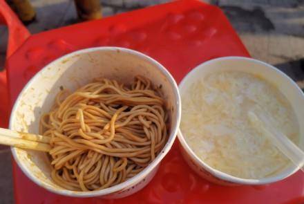 烧麦|看完武汉的早餐,我觉得这个城市真的不适合旅游!