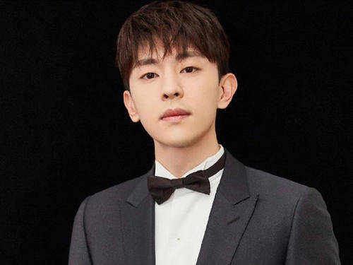 演技|有种“遗传”叫邓伦母亲，以为儿子够帅，看到妈妈后，请原地出道