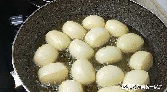 热馒头多少分钟可以出锅 5b0d055a8eeb454ab6cebd00ca97c222.jpeg