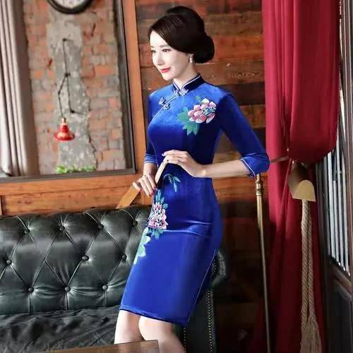 整体|旗袍不只是瘦人的专属,风韵之美,丰腴些的身材比瘦身材会更好看