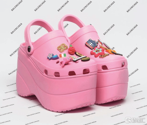 洞洞鞋品牌排行_“洞洞鞋”Crocs花160亿买了双休闲鞋,要向allbirds看齐