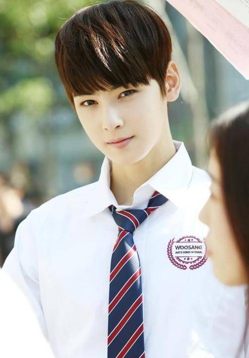 青春|《女神降临》结局不怕剧荒！车银优历年最帅作品，18岁高美颜公开