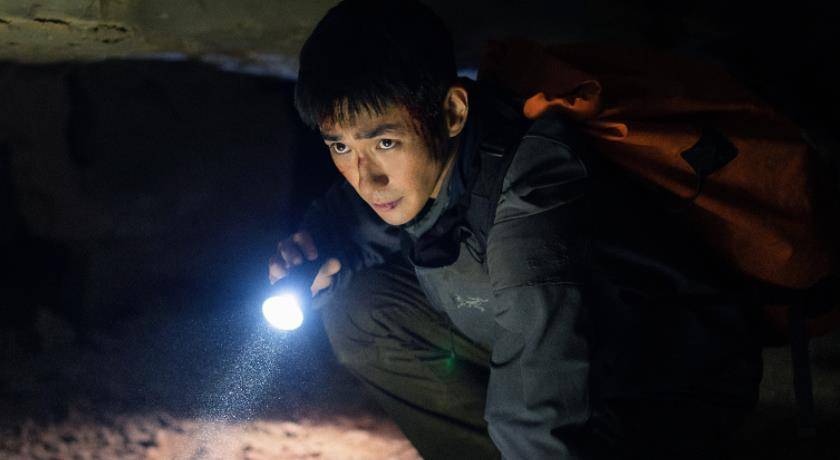 国产|票房破3000万,2天逆袭《怒火·重案》夺冠,朱一龙果然是票房锦鲤