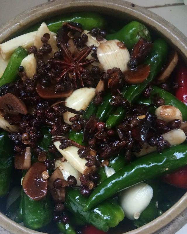 咋样腌辣子好吃 6d0d0088eec14d7094e3d3a1383dfe77.jpeg